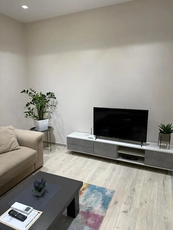 Brilant Apartament Tirana Apartment